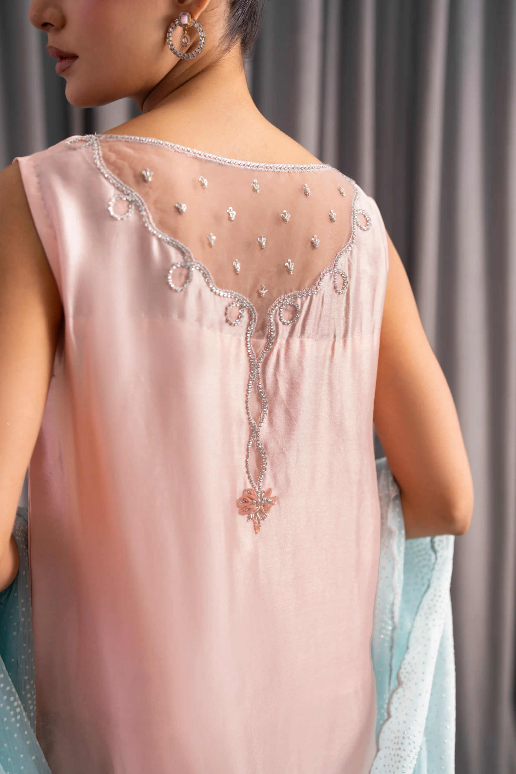 Pink and Aqua Blue - Image 5